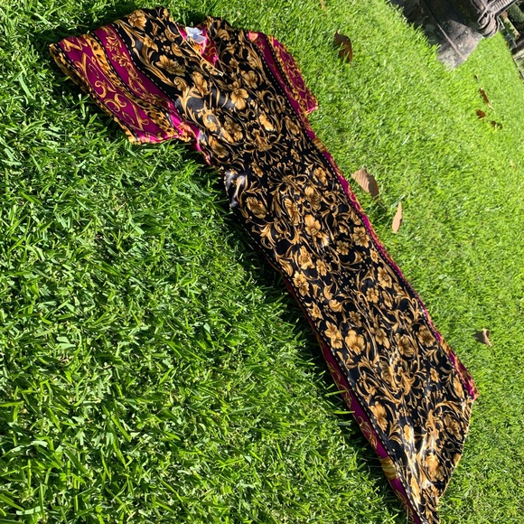 ✨Aladdin Inspired Dress✨ - Picture 3 of 8